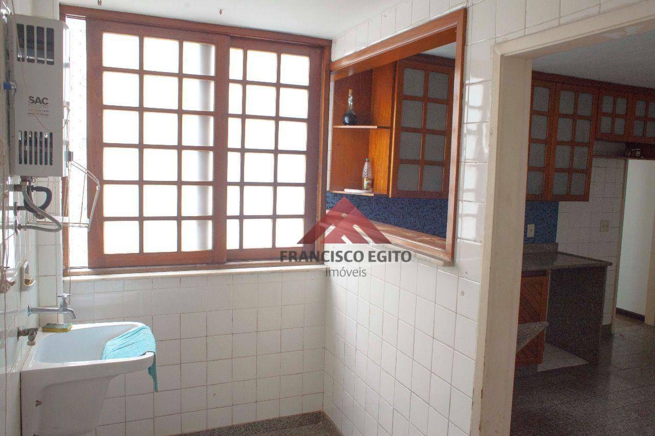 Apartamento à venda com 4 quartos, 172m² - Foto 11