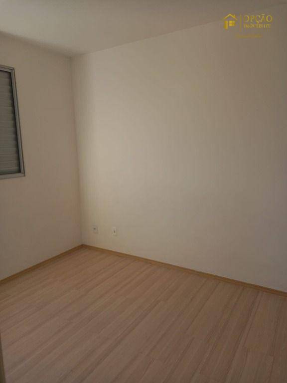 Apartamento à venda com 2 quartos, 44m² - Foto 9