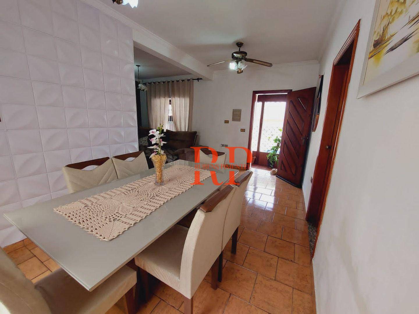 Casa à venda com 3 quartos, 240m² - Foto 10