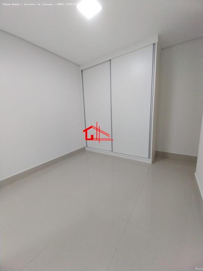 Casa de Condomínio à venda com 3 quartos, 105m² - Foto 13