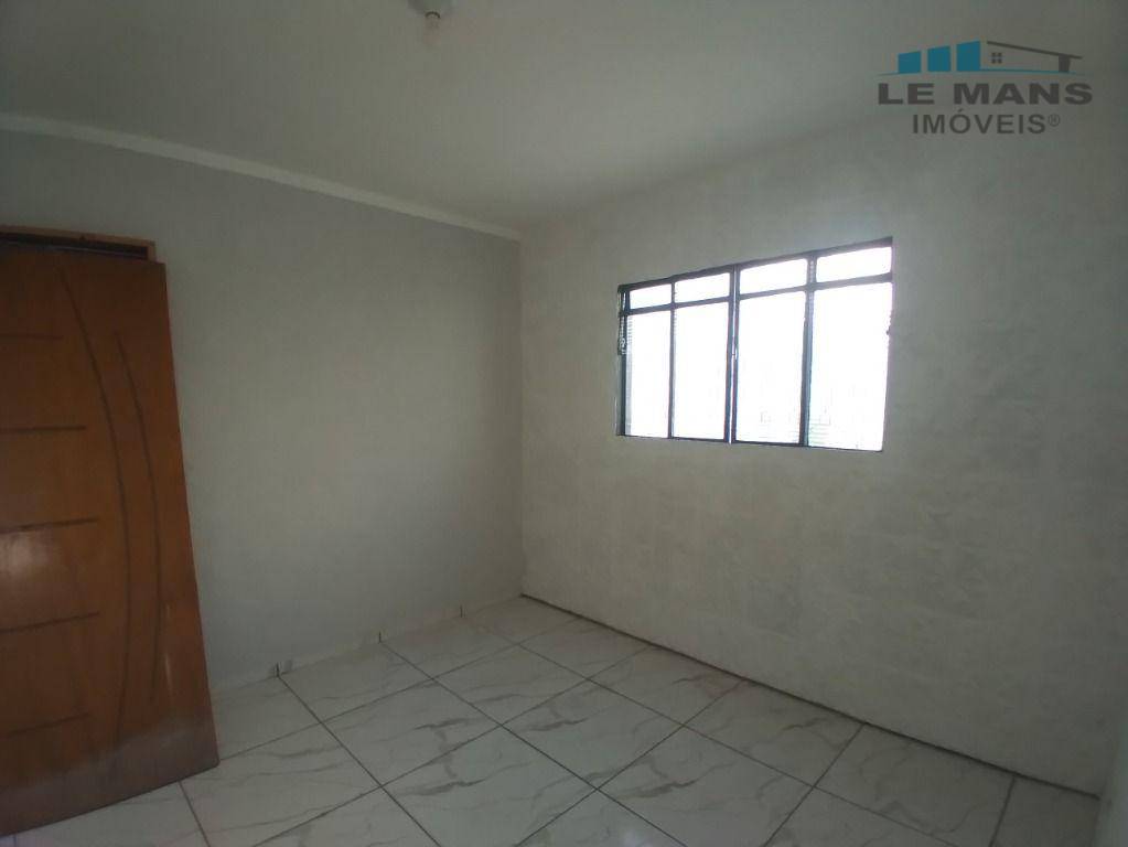 Casa à venda com 1 quarto, 54m² - Foto 4