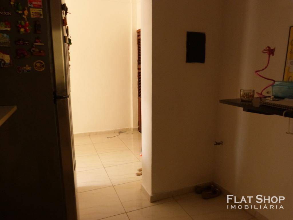 Apartamento à venda com 3 quartos, 68m² - Foto 7