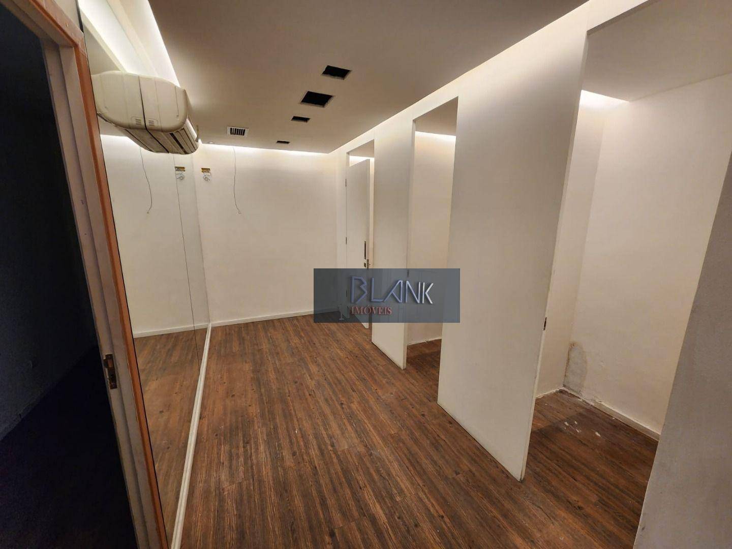 Casa para alugar com 2 quartos, 200m² - Foto 4