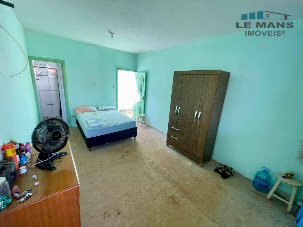 Chácara à venda com 3 quartos, 196m² - Foto 6