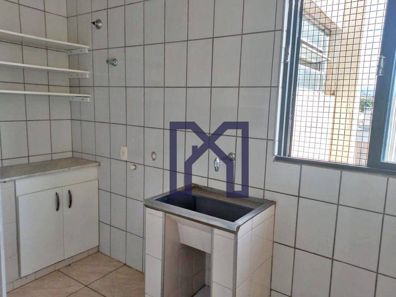 Apartamento à venda com 2 quartos, 75m² - Foto 6