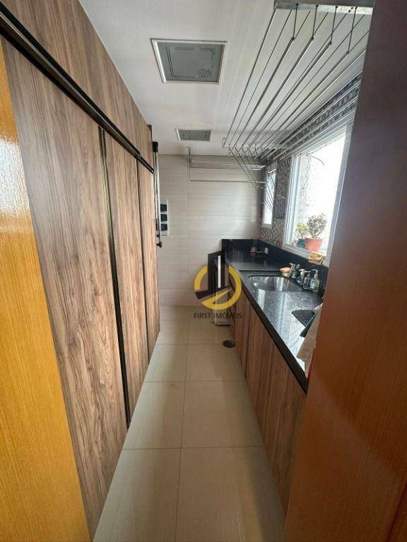 Apartamento à venda com 3 quartos, 126m² - Foto 9