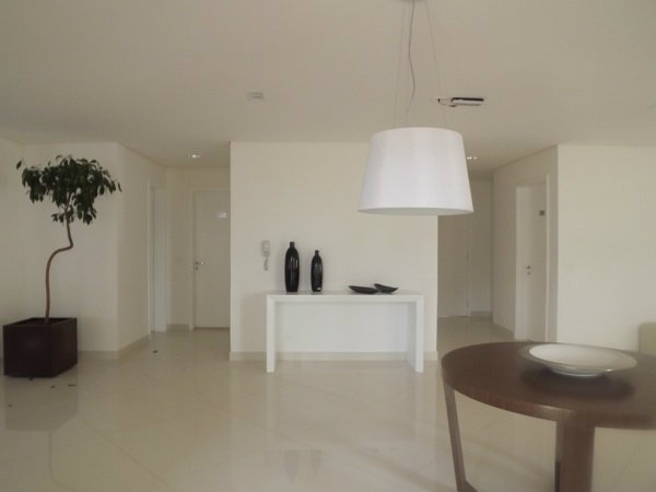 Apartamento à venda com 3 quartos, 83m² - Foto 3