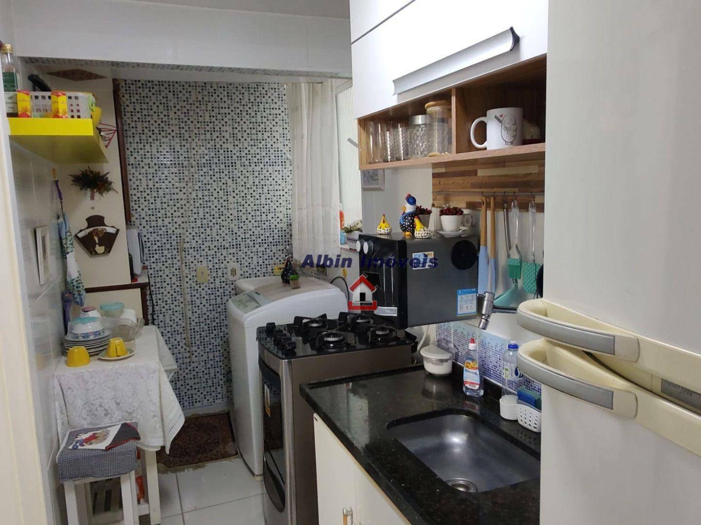 Apartamento à venda com 2 quartos, 75m² - Foto 7