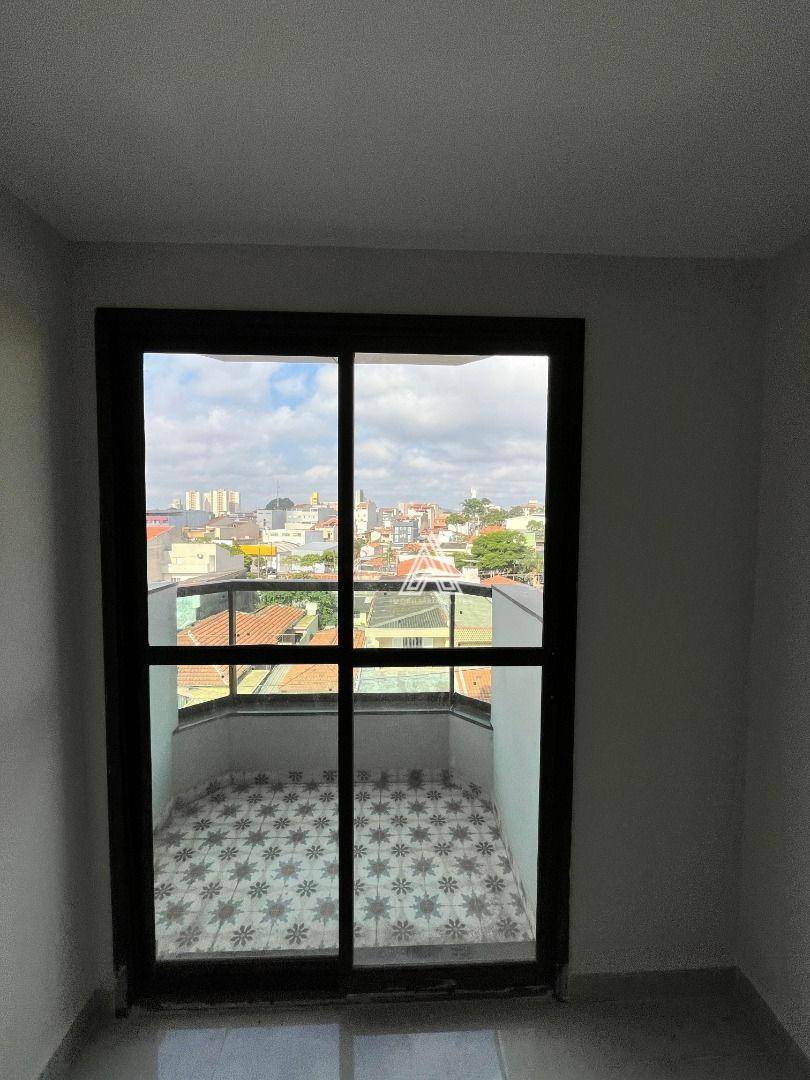 Apartamento à venda com 2 quartos, 60m² - Foto 9