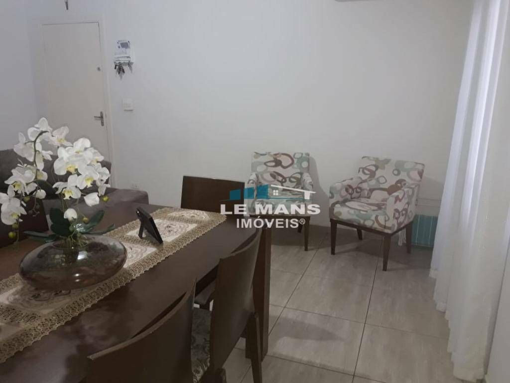 Apartamento à venda com 2 quartos, 83m² - Foto 5