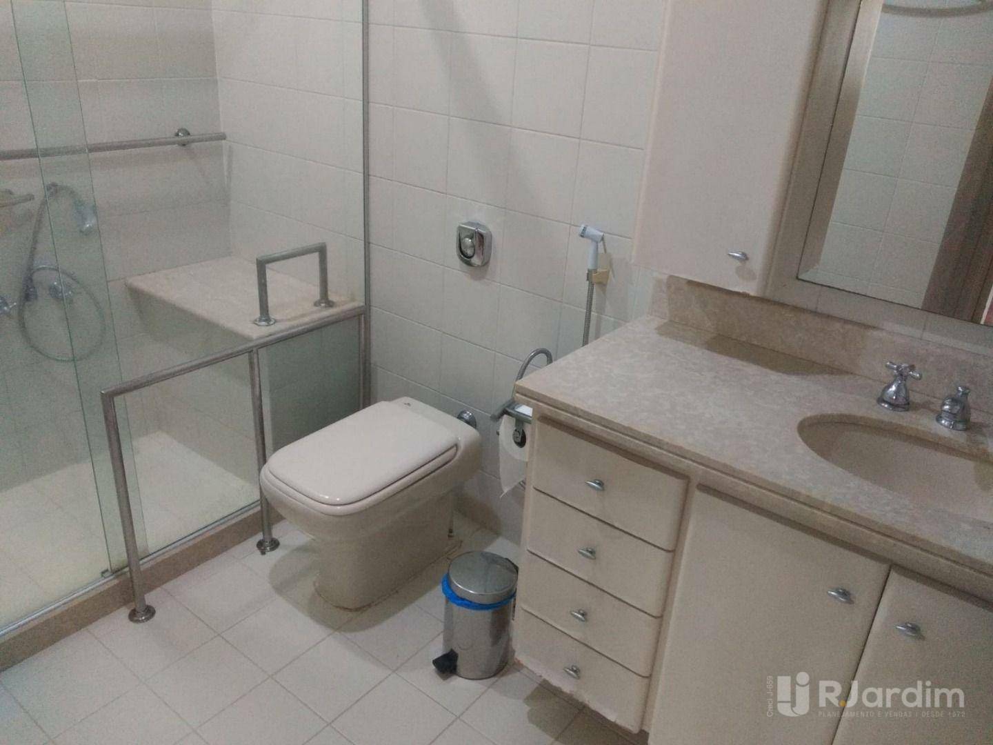 Apartamento à venda e aluguel com 2 quartos, 61m² - Foto 6