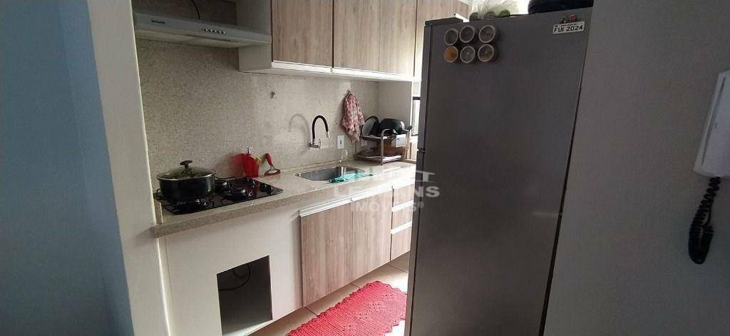 Apartamento à venda com 2 quartos, 45m² - Foto 6