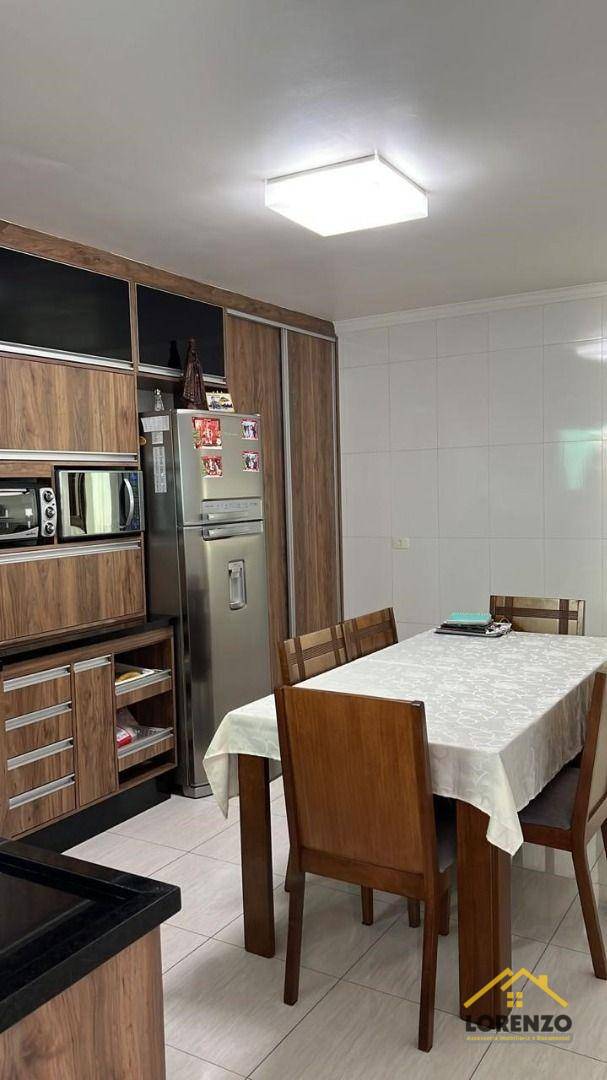 Sobrado à venda com 3 quartos, 108m² - Foto 2