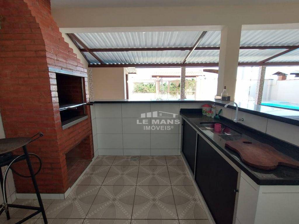 Chácara à venda com 4 quartos, 182m² - Foto 11