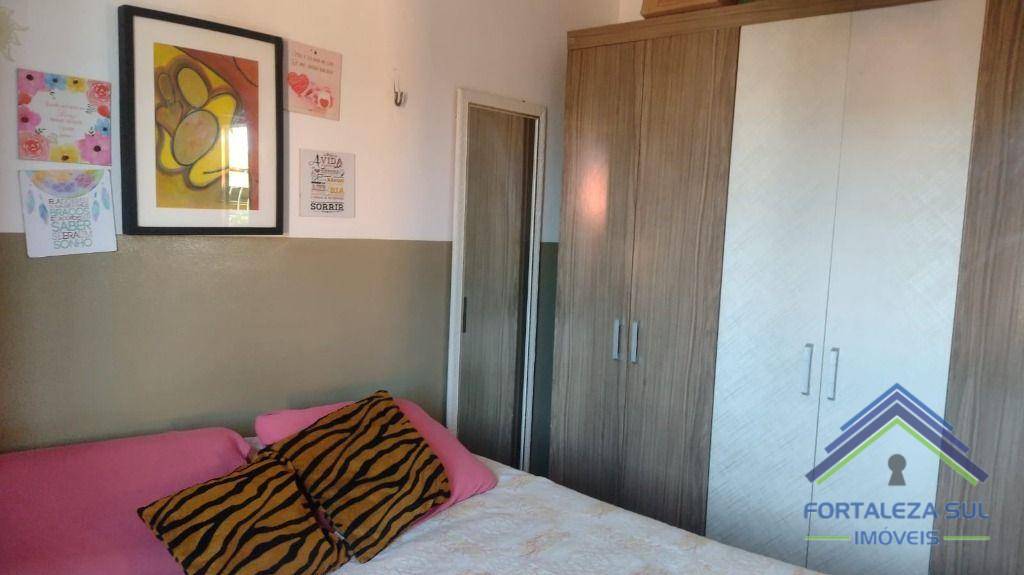 Apartamento à venda com 2 quartos, 54m² - Foto 13