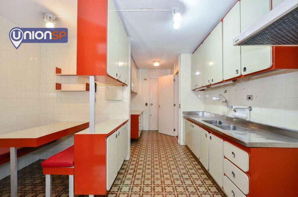 Apartamento à venda com 3 quartos, 127m² - Foto 19