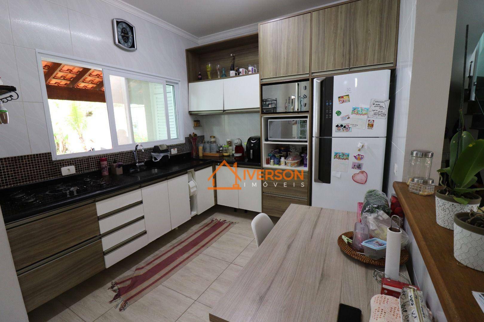 Sobrado à venda com 4 quartos, 220m² - Foto 9