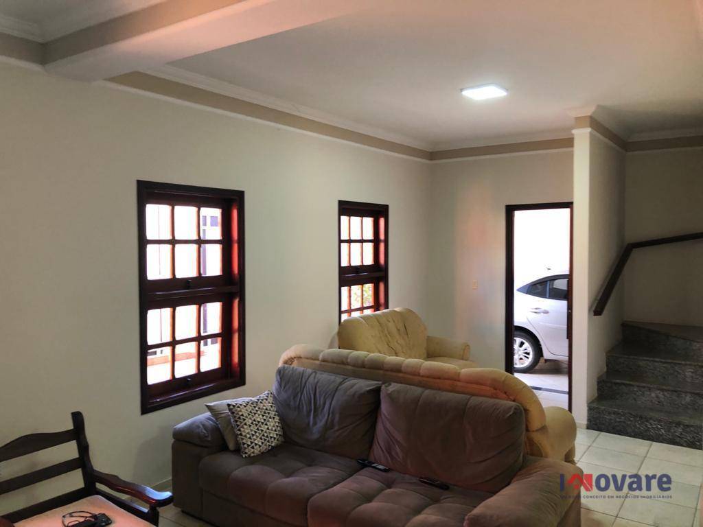 Sobrado à venda com 3 quartos, 240m² - Foto 14