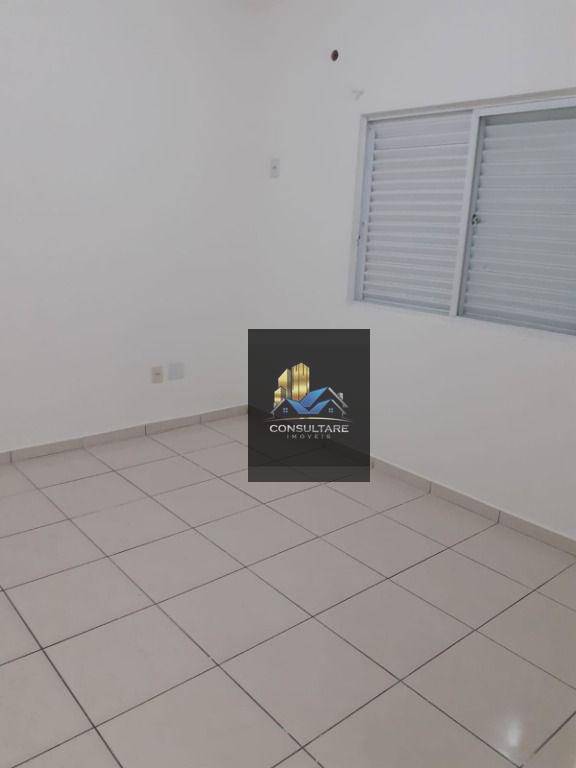 Casa para alugar com 3 quartos, 120m² - Foto 21