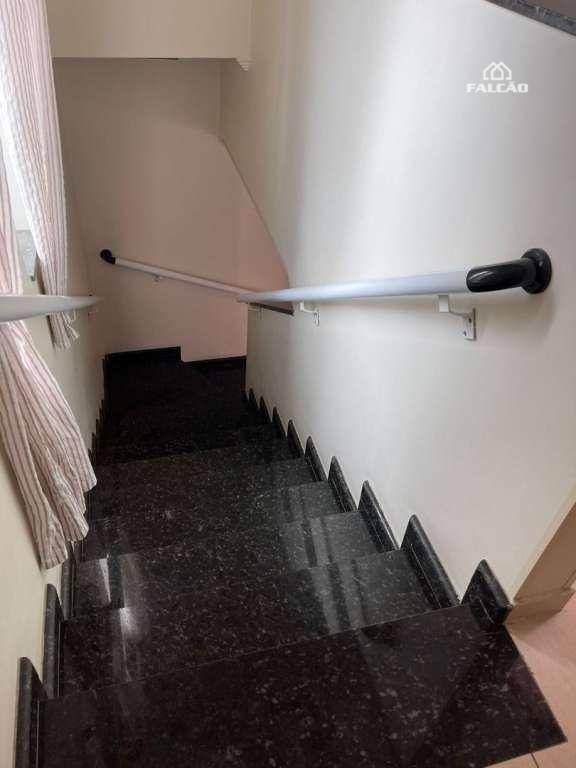 Sobrado à venda com 3 quartos, 100m² - Foto 19