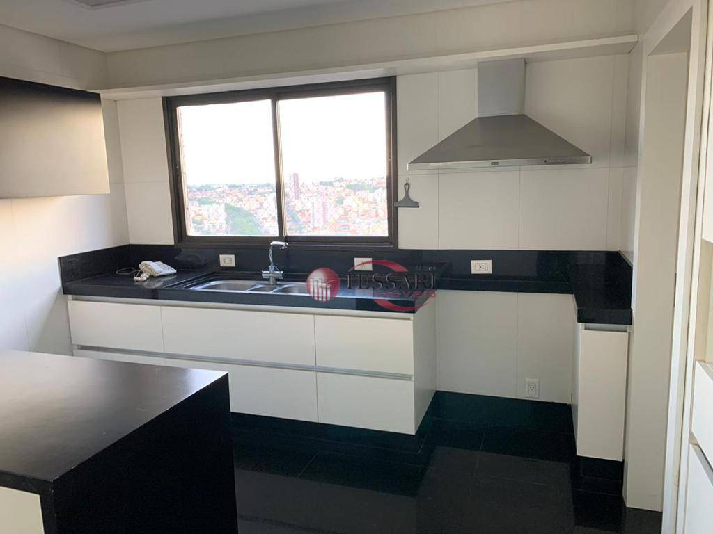 Apartamento à venda com 4 quartos, 270m² - Foto 5