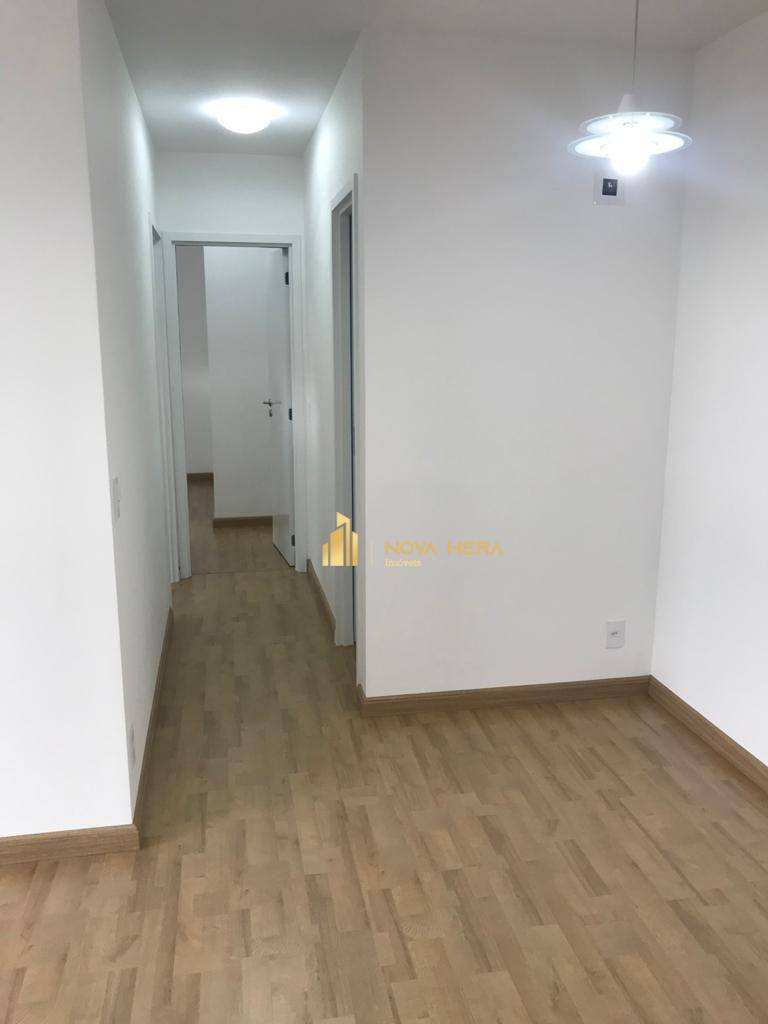 Apartamento para alugar com 2 quartos, 60m² - Foto 5