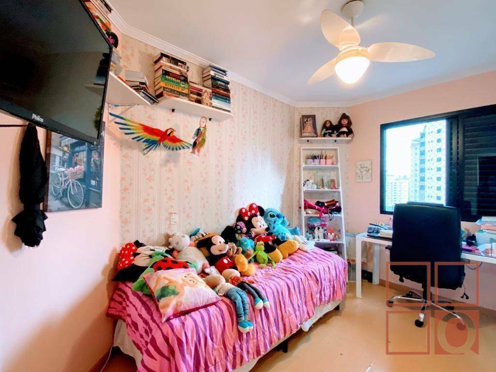 Apartamento à venda com 3 quartos, 124m² - Foto 26