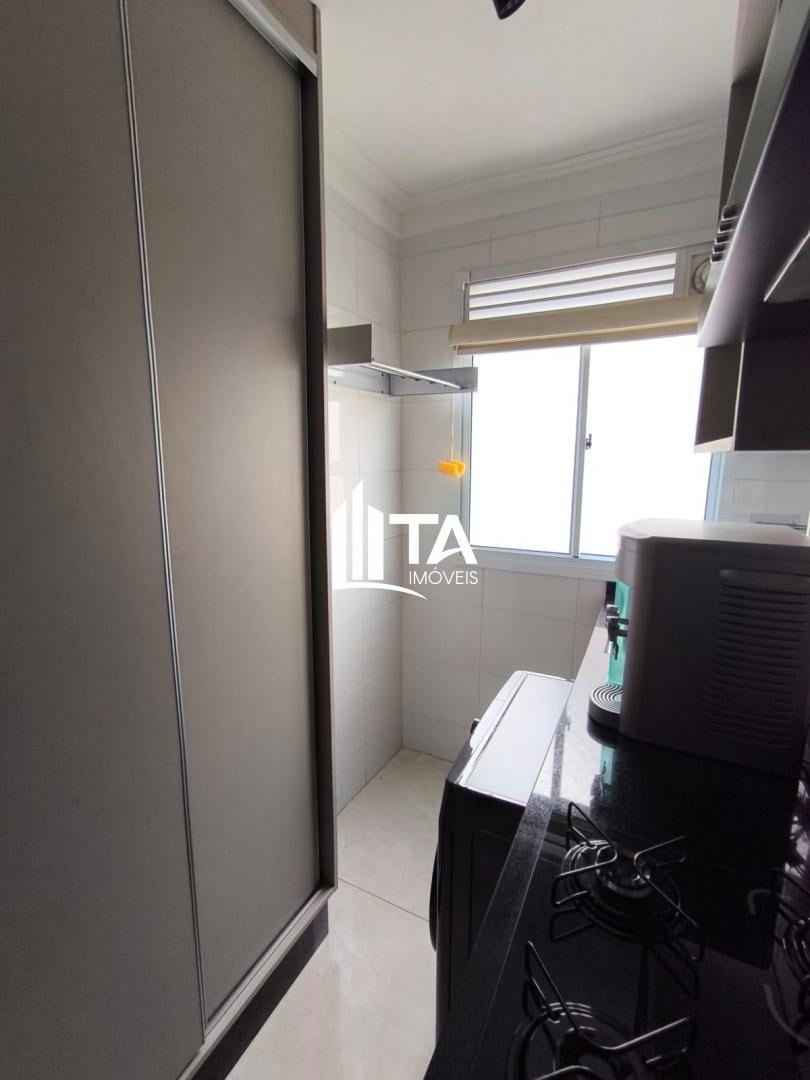 Apartamento à venda com 2 quartos, 45m² - Foto 12