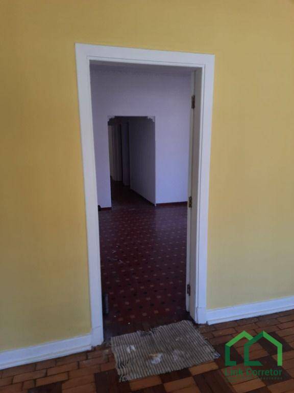 Casa para alugar com 3 quartos, 150m² - Foto 17