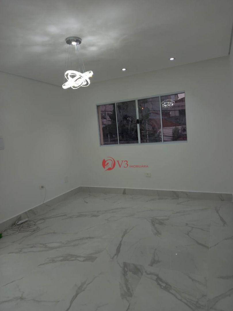 Sobrado à venda com 3 quartos, 219m² - Foto 4