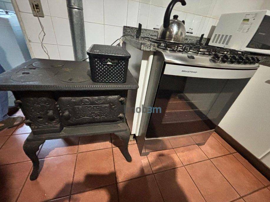 Chácara à venda com 3 quartos, 200m² - Foto 26