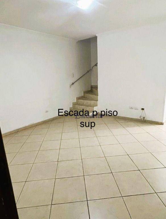 Sobrado à venda com 2 quartos, 80m² - Foto 2