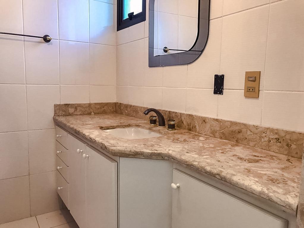 Apartamento à venda com 3 quartos, 190m² - Foto 15