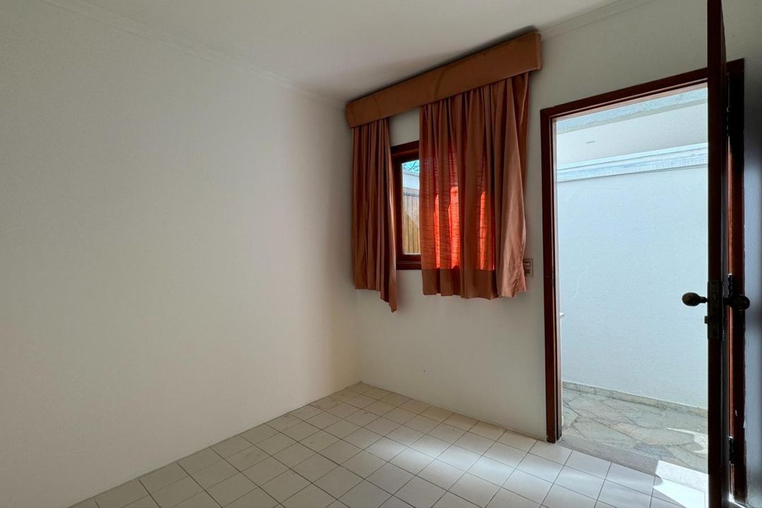 Casa de Condomínio à venda com 3 quartos, 360m² - Foto 25