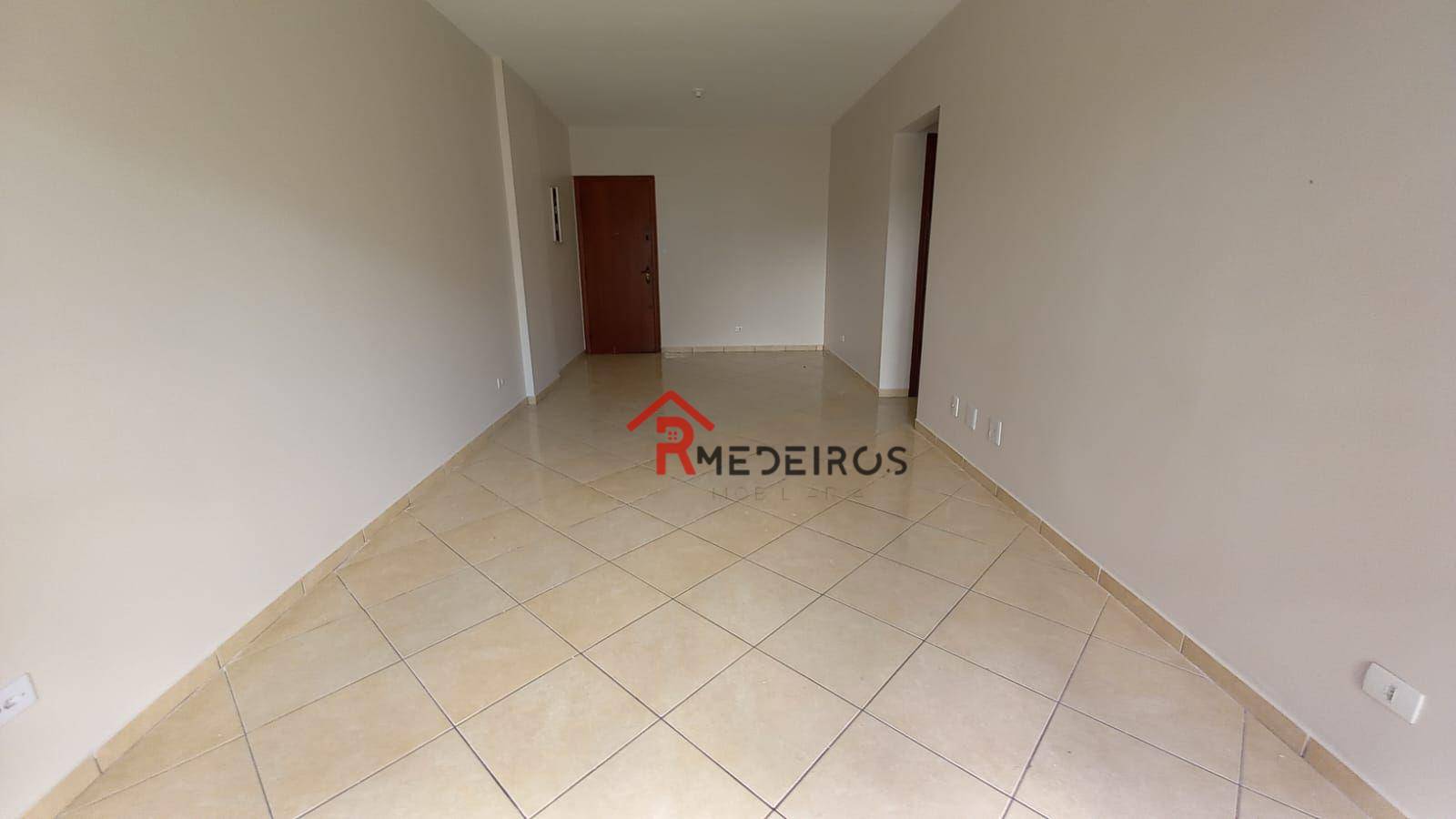 Apartamento para alugar com 2 quartos, 80m² - Foto 7