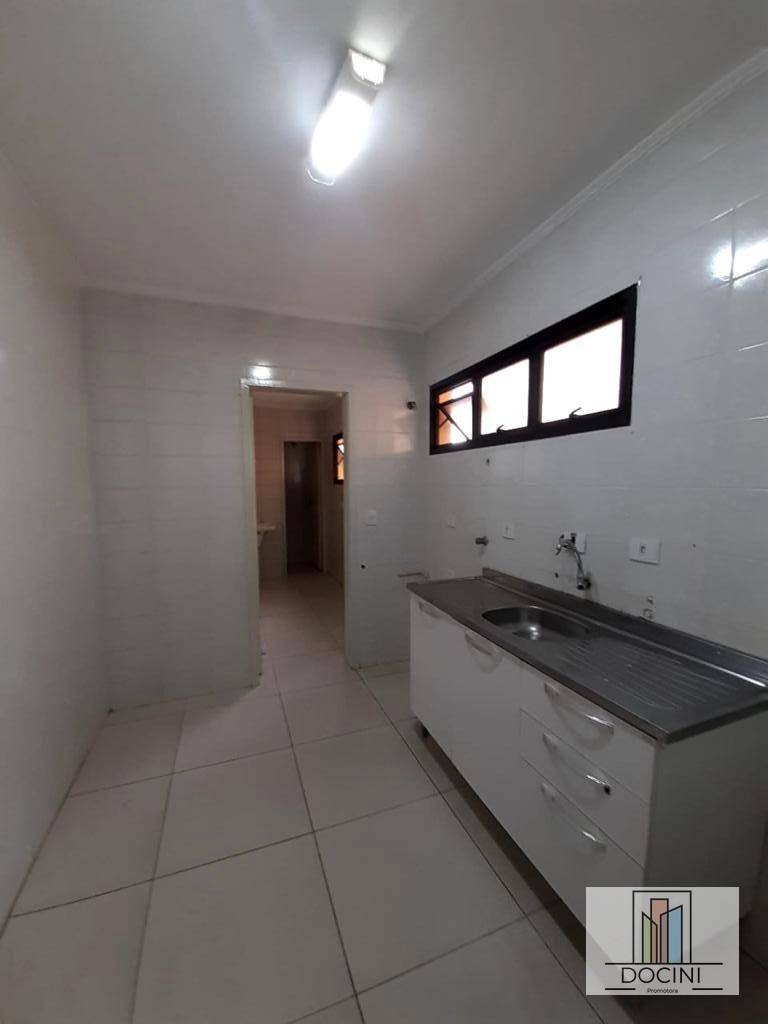 Apartamento à venda com 3 quartos, 68m² - Foto 7