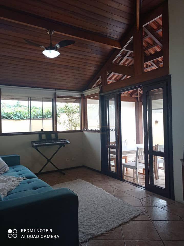 Casa à venda com 3 quartos, 152m² - Foto 3