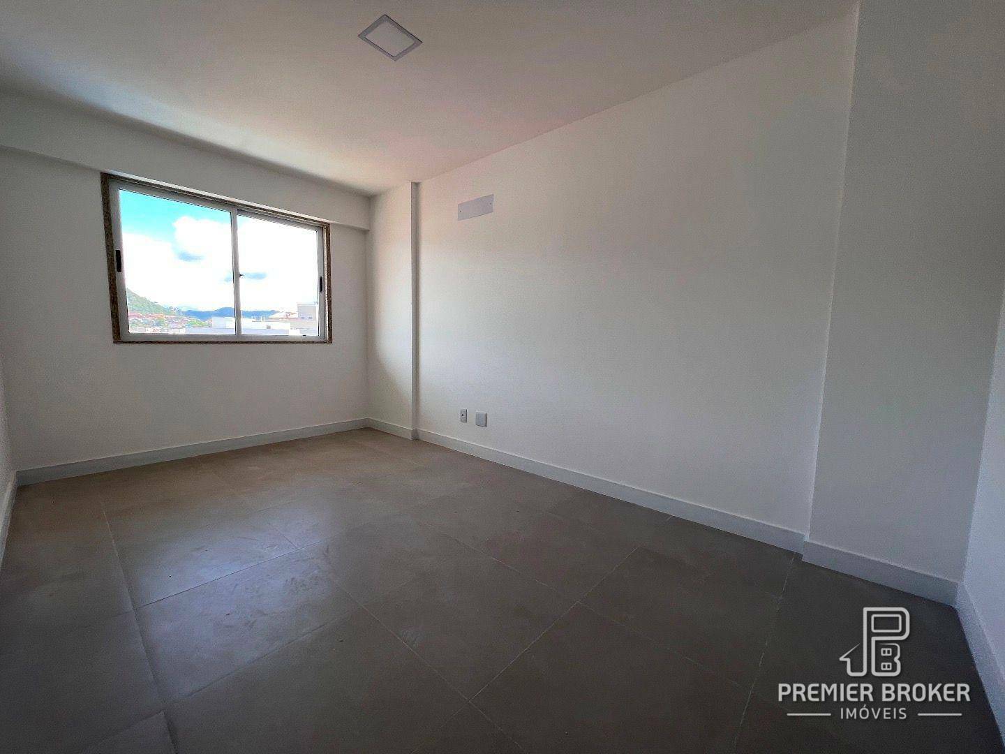 Apartamento à venda com 2 quartos, 62m² - Foto 3