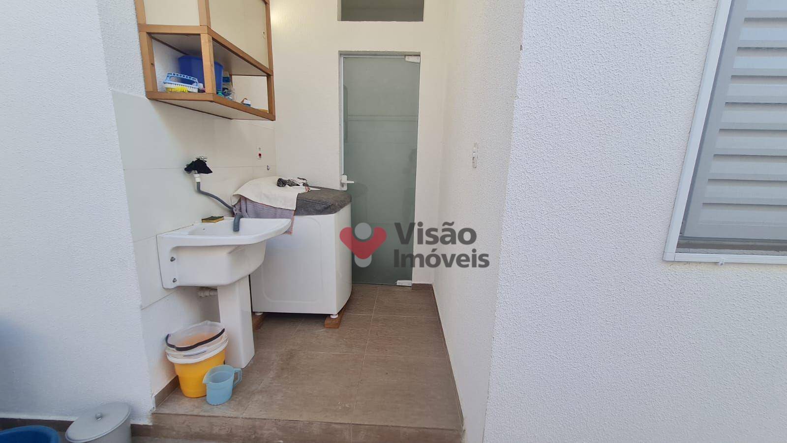 Casa à venda com 2 quartos, 146m² - Foto 11