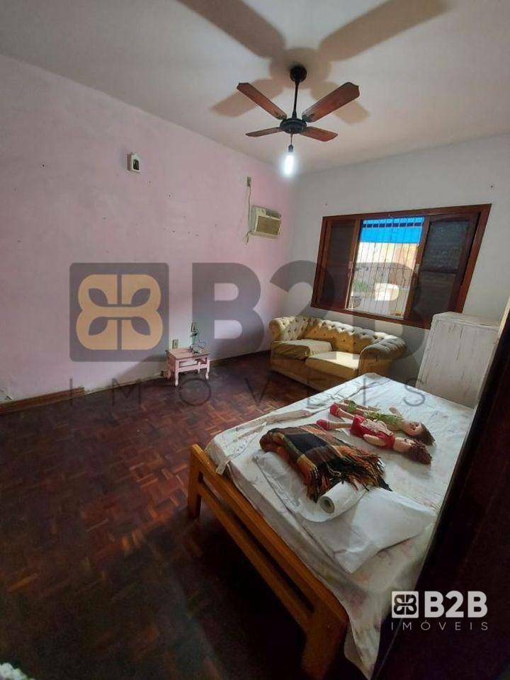 Casa à venda com 5 quartos, 232m² - Foto 17