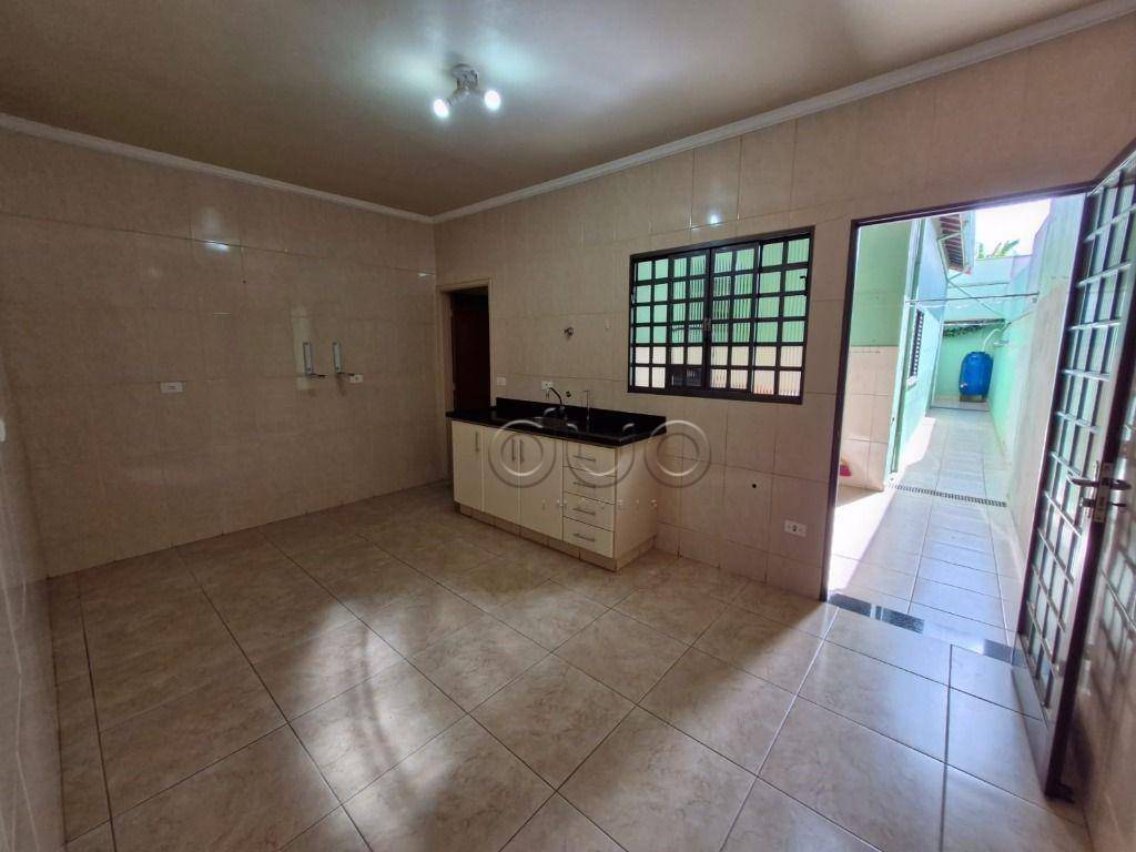 Casa à venda com 2 quartos, 87m² - Foto 6
