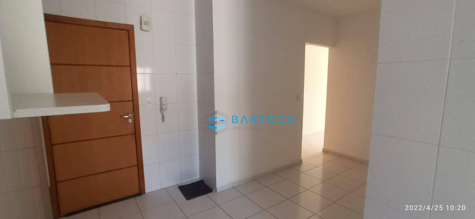 Apartamento à venda com 3 quartos, 85m² - Foto 1