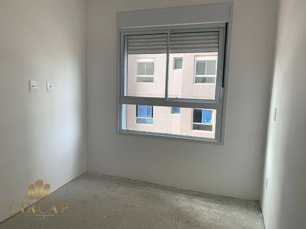 Apartamento à venda com 2 quartos, 42m² - Foto 8