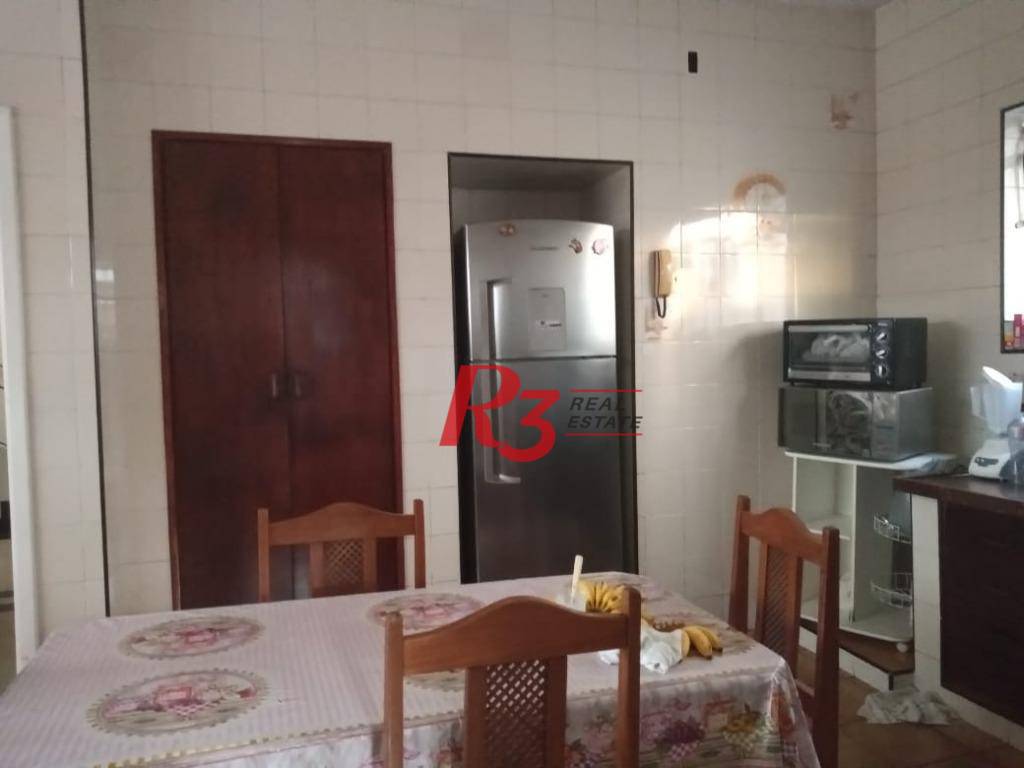 Sobrado à venda com 3 quartos, 307m² - Foto 13