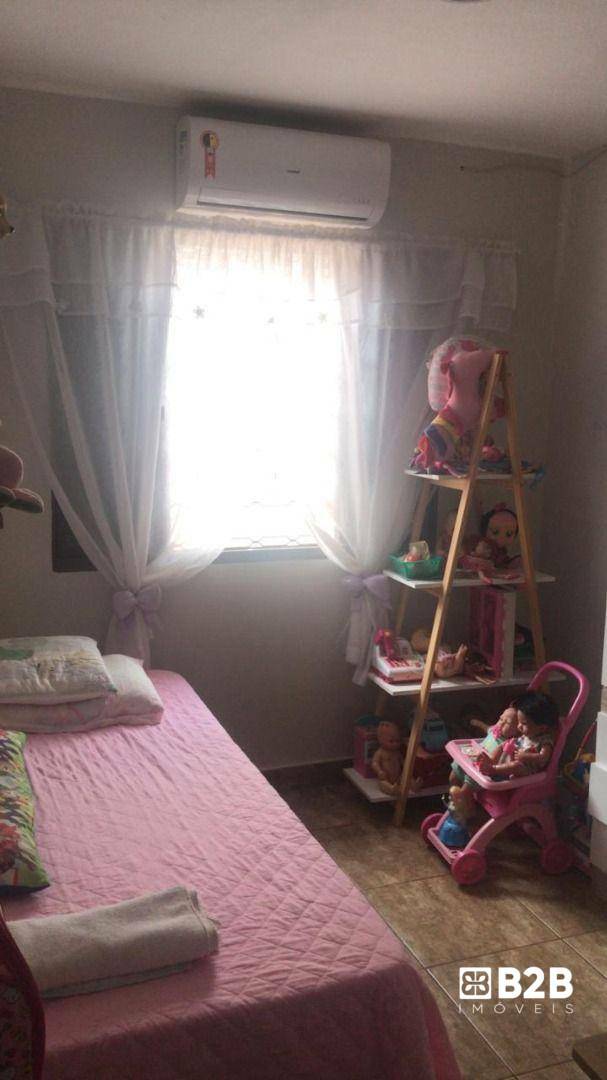 Casa à venda com 3 quartos, 152m² - Foto 6
