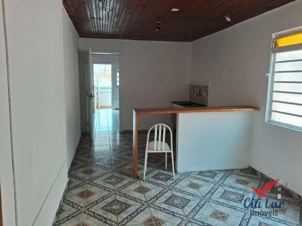 Casa para alugar com 1 quarto, 551m² - Foto 13