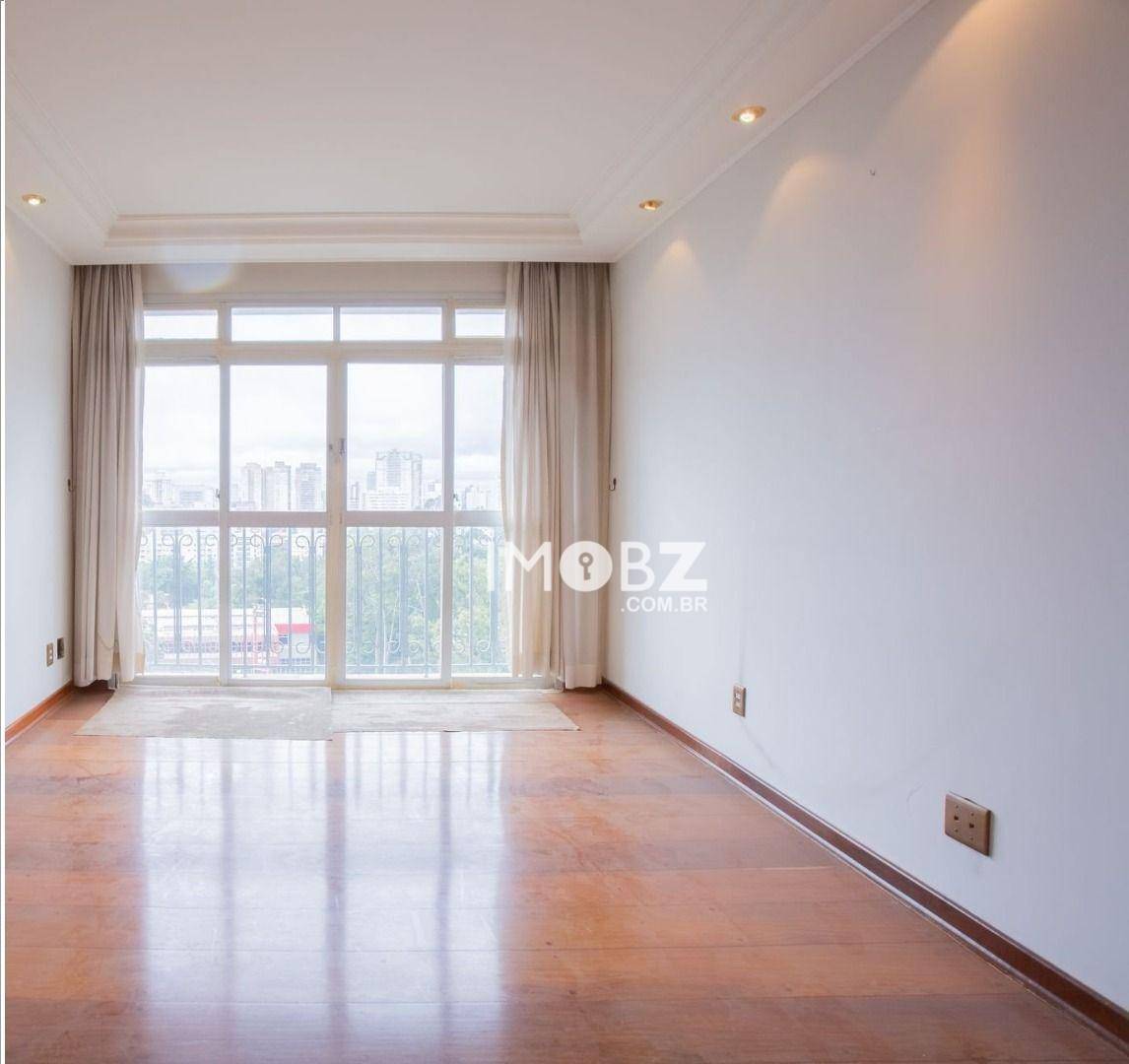 Apartamento à venda com 3 quartos, 107m² - Foto 2