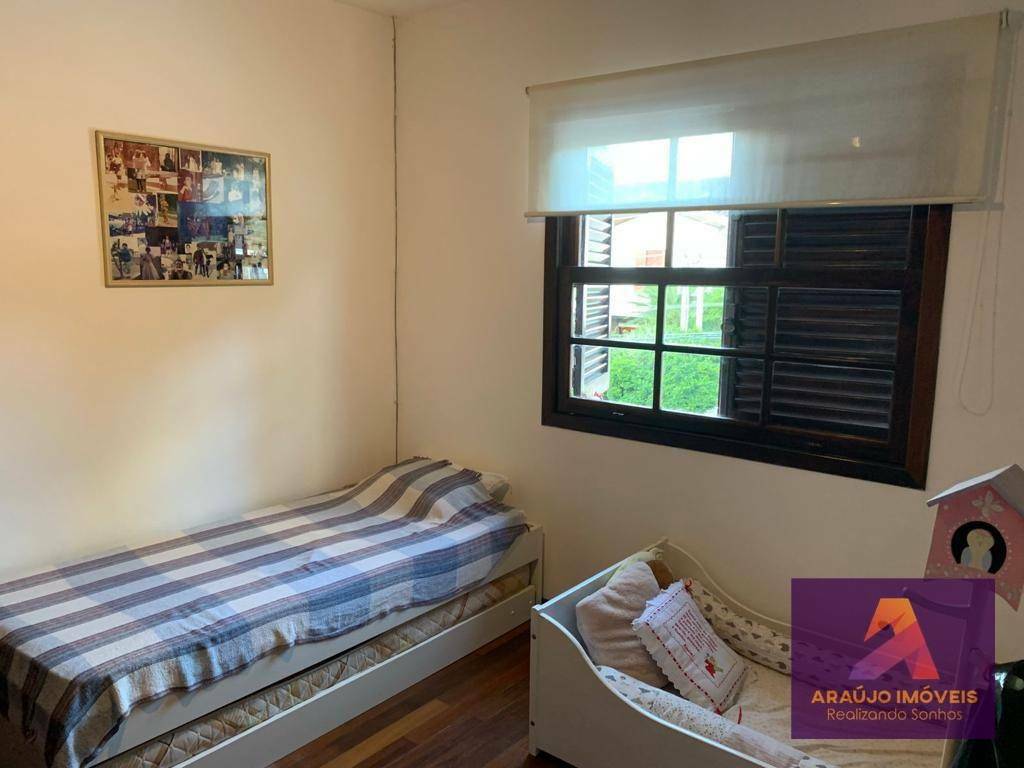 Casa de Condomínio à venda com 4 quartos, 300m² - Foto 27