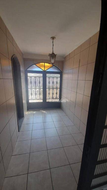 Sobrado à venda com 4 quartos, 210m² - Foto 3