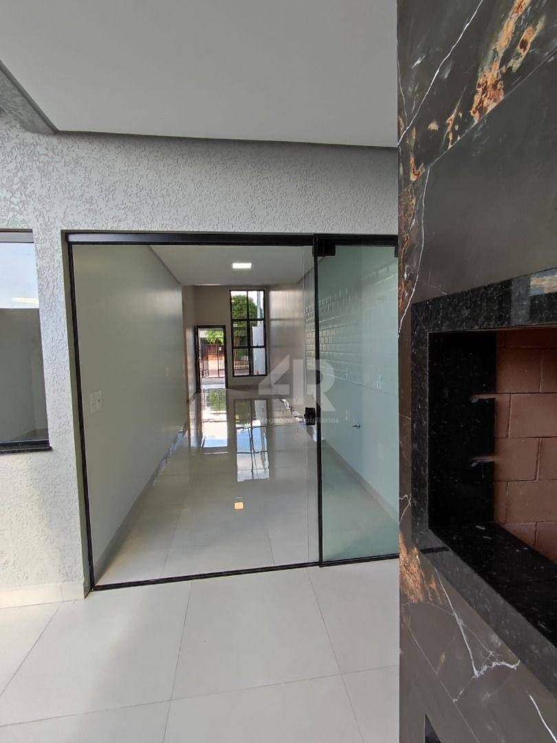 Casa à venda com 2 quartos, 60m² - Foto 14